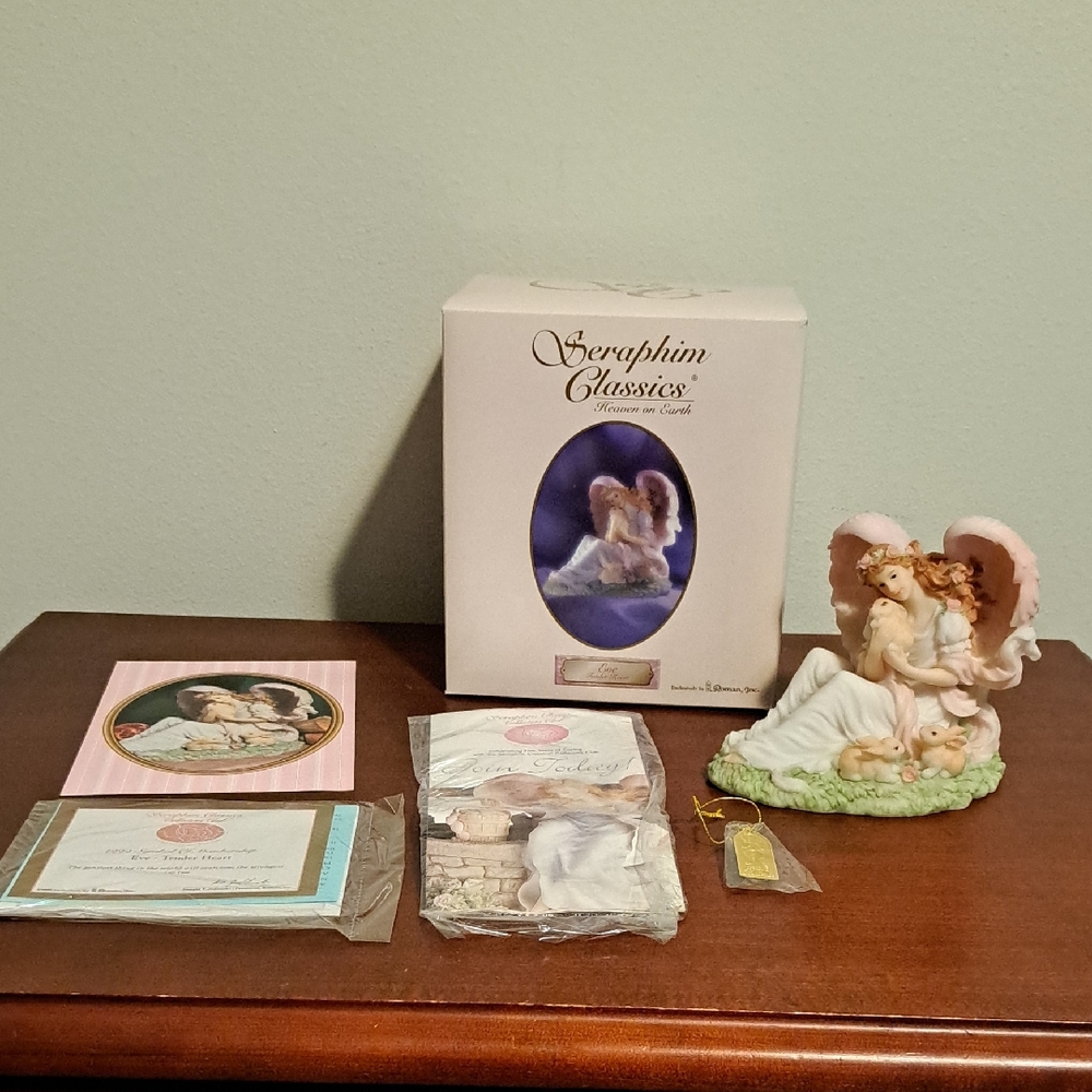 Seraphim Classics Heaven On Earth Eve Resin Angel 1999 With COA